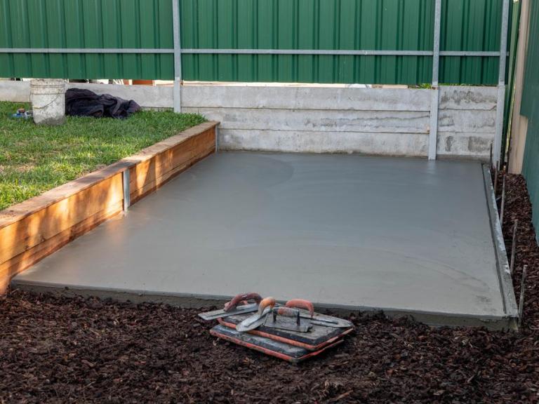 Bien préparer sa terrasse en béton à Saint-Quentin